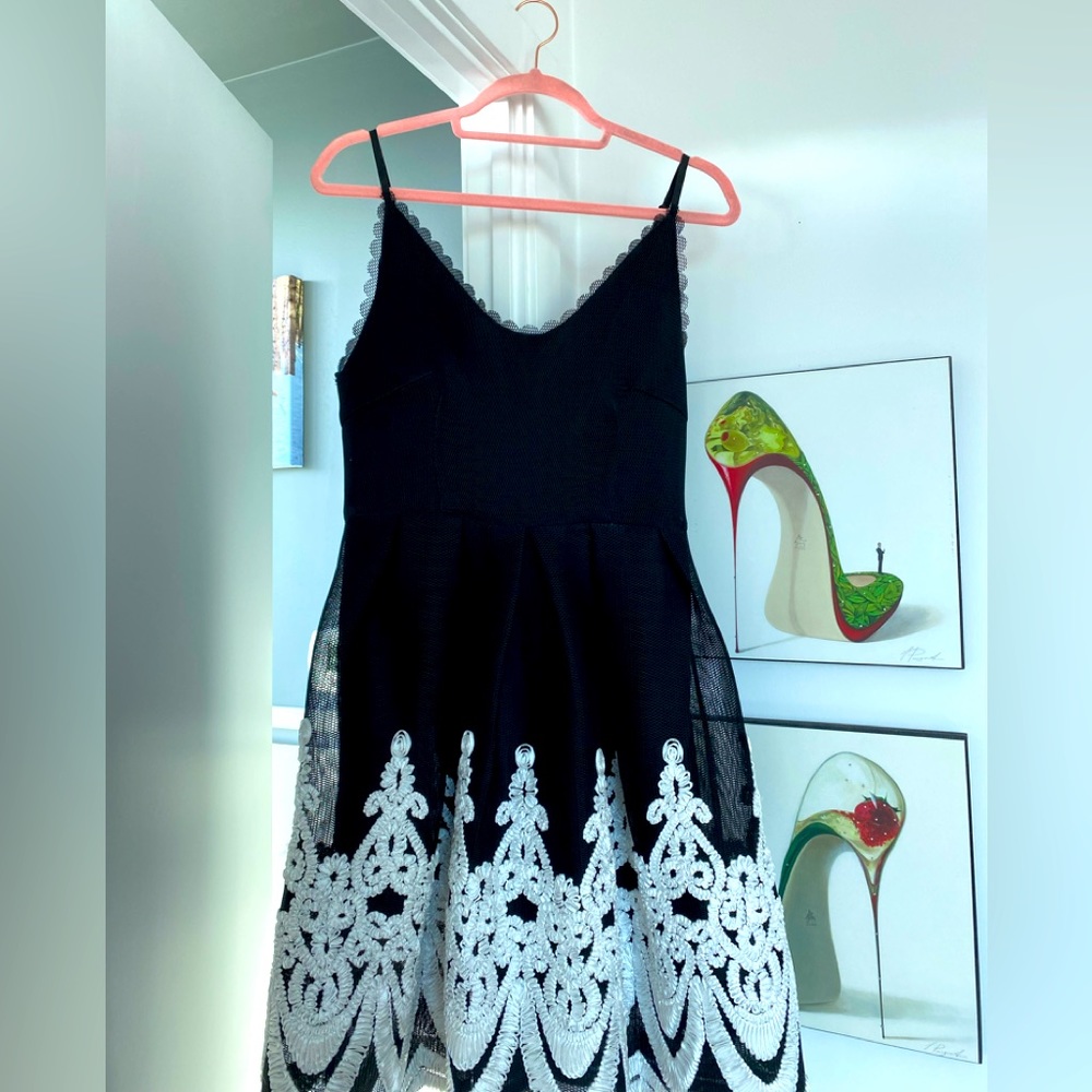 NWT Black Cocktail Dress w White Appliqué